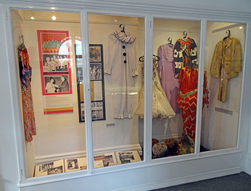 Kentwood Choir, Swindon, exhibition, display, cabinet